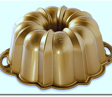 Nordic Ware Anniversary Bundt Cake pan