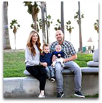 Photo of Nick, his wife and children (@dad_beets)